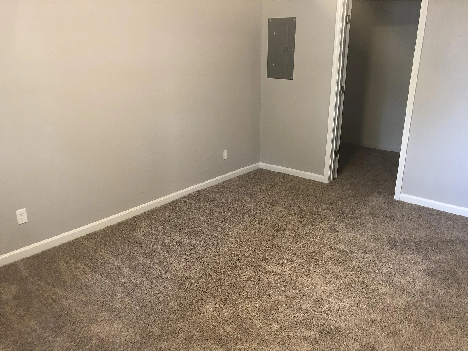 8275 Center Drive - 8285 — Photo 4