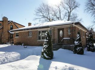 9245 Washington Ave, Brookfield, IL 60513