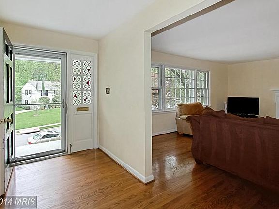 3rd image of 6305 Mori St
