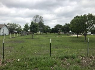 499 Wester Rd, Ferris, TX 75125