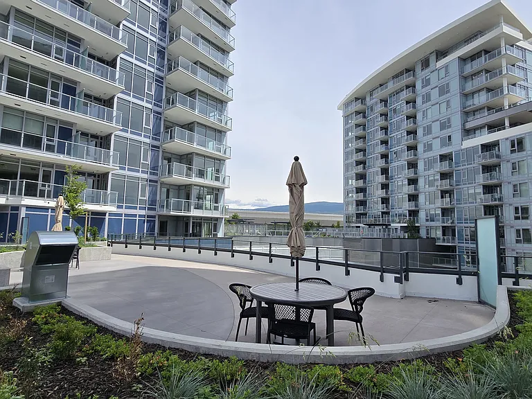 3700 Capozzi Rd #508 — Photo 36