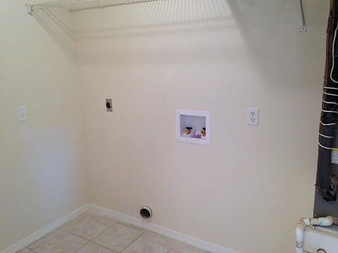 3rd image of 342 NW Byron St