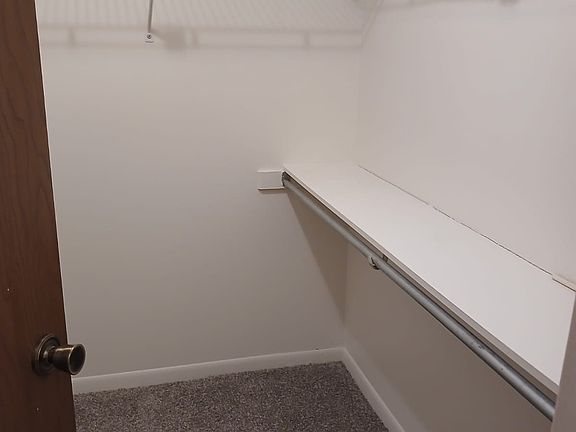 5th image of 2271 Hedgerow Rd Unit E