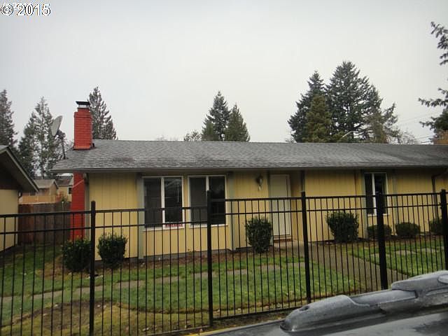 1st image of 3903 E 18th St APT 2