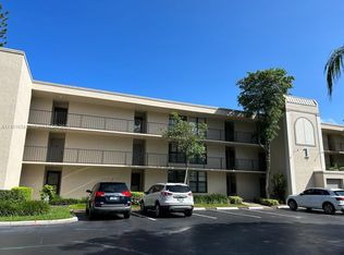 1 Royal Palm Way #1020, Boca Raton, FL 33432