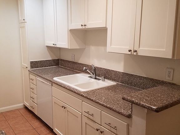 5th image of 11733 Kiowa Ave #11733