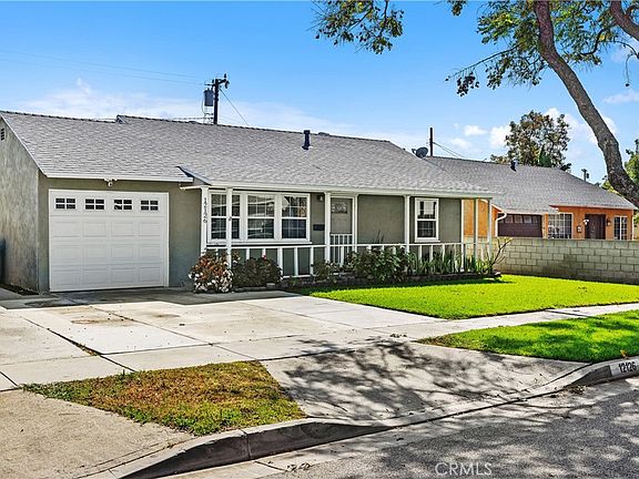 2nd image of 12126 Oracle St