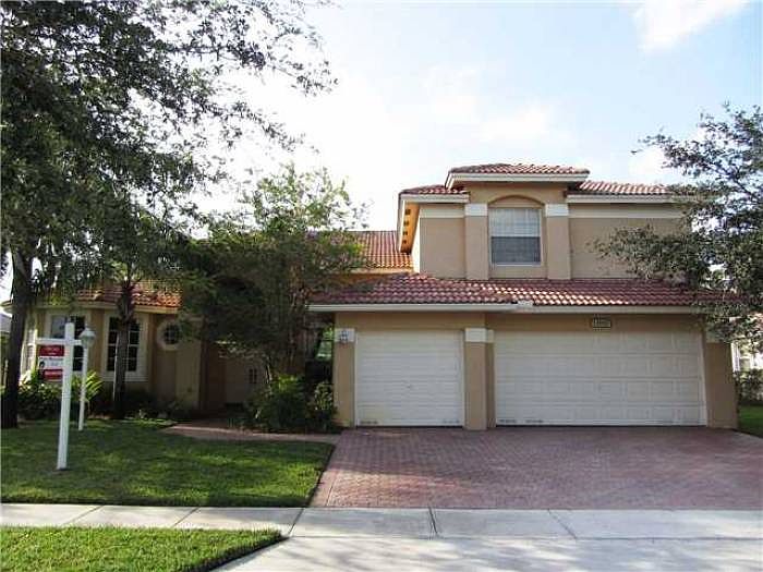 1st image of 13865 NW 23rd St