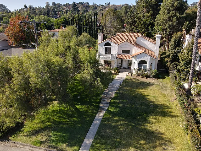 546 Cole Ranch Rd — Photo 1