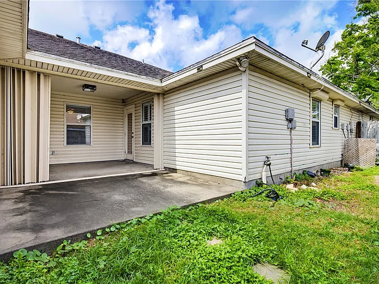 7251 Prairie Dr #6 — Photo 24