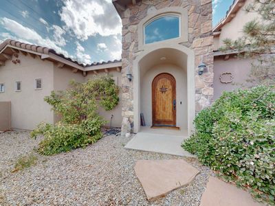 2403 Mountain Rd NW, Albuquerque, NM, 87104
