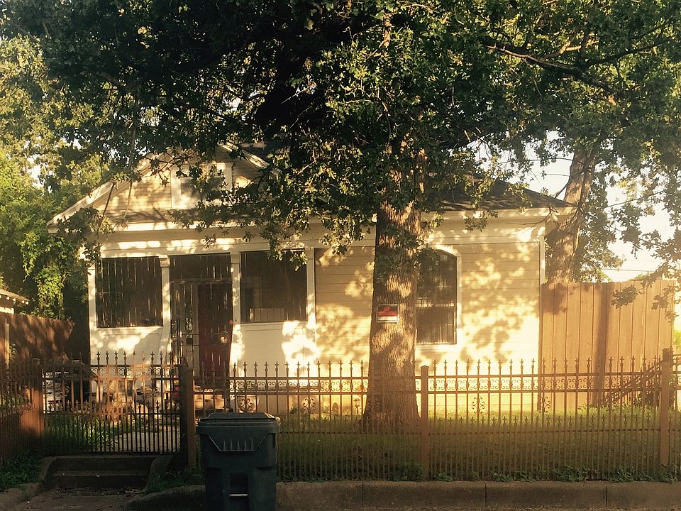 1st image of 2810 Birmingham Ave