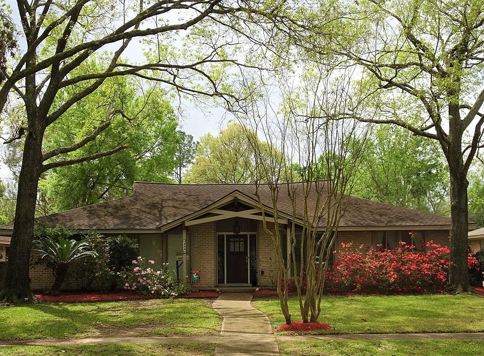 1st image of 434 Shadow Creek Dr