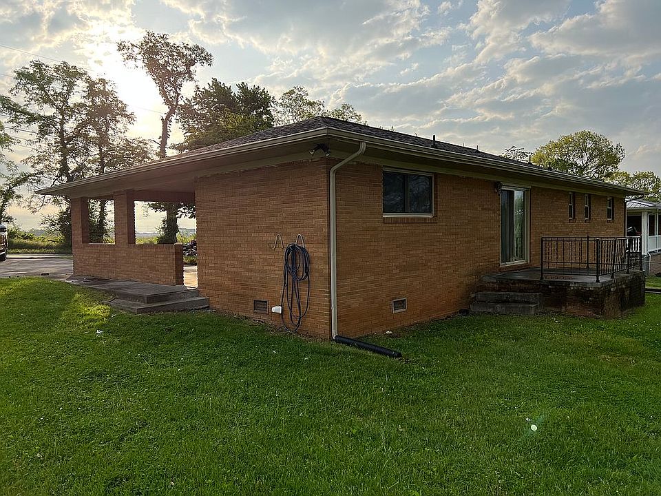 2nd image of 285 Old Poplar Ridge Rd