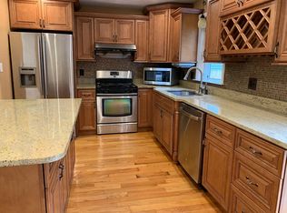 848 Main St #848, Winchester, MA 01890