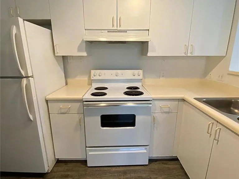 7872 Sonoma Springs Cir #102 — Photo 9