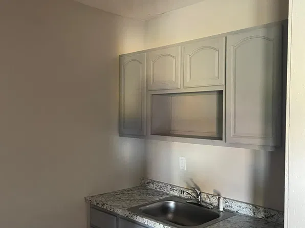 210 Arch St #306, New Britain, CT 06051