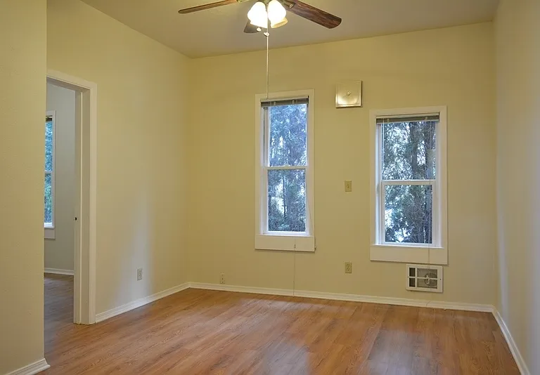 2704 NE Sandy Blvd — Photo 1