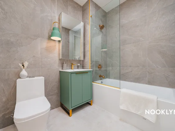 27-16 21st Street image 26 of 28