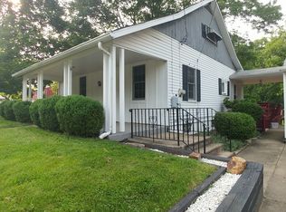 67 Bock Ln, Baden, PA
