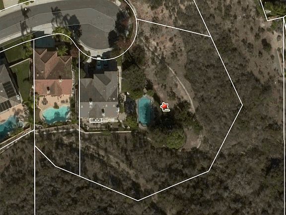 2nd image of 4829 Thurston Pl