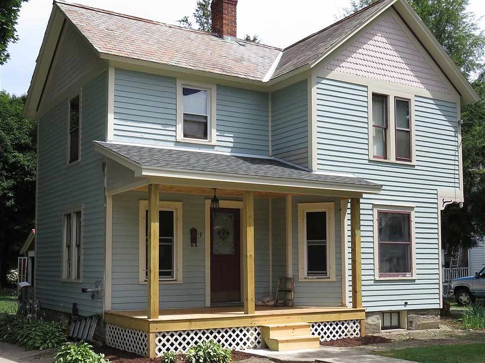 1st image of 7 Gilmore Ave