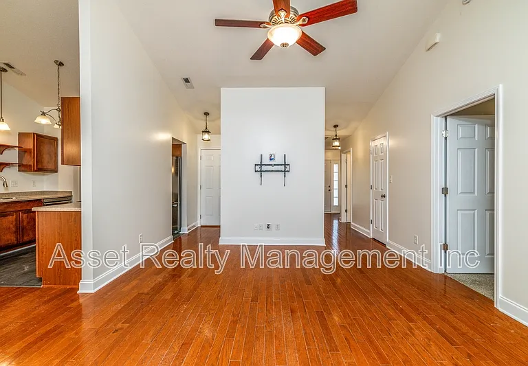 5104 Cates Bend Way #1 — Photo 9
