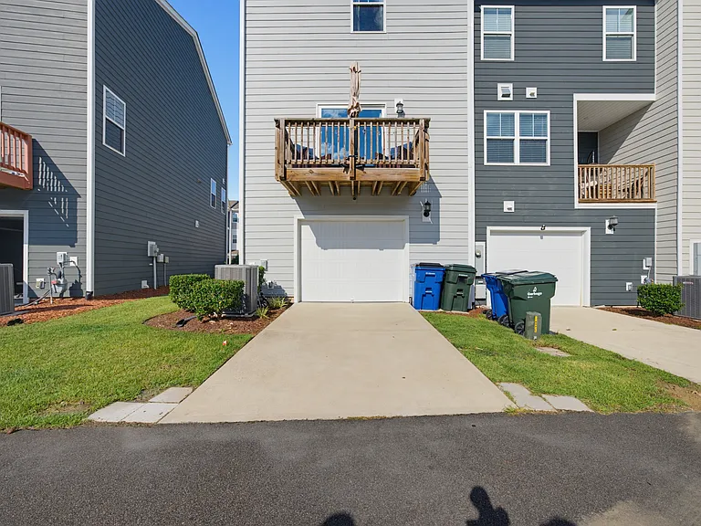 5933 Illuminate Ave — Photo 24