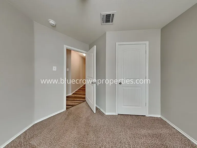 3085 Seth Ln — Photo 16