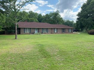 400 Saint Francis Rd, Eufaula, AL 36027