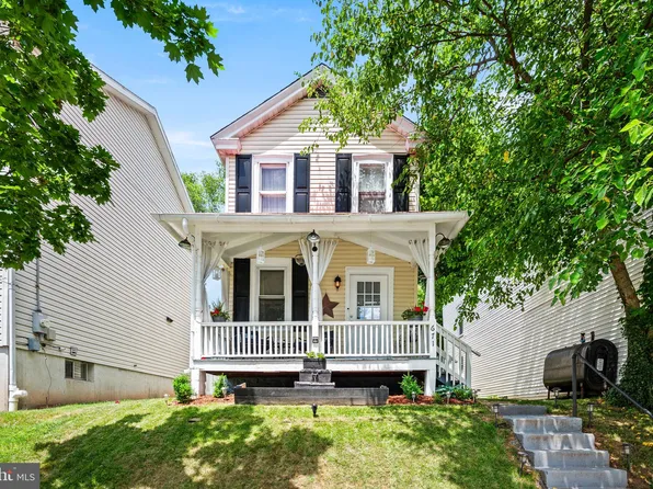 671 Walnut St, Pottstown, PA 19464