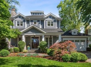 72 Waverly Ave, Clarendon Hills, IL