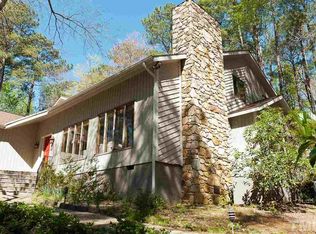 671 Brookview Dr, Chapel Hill, NC 27514