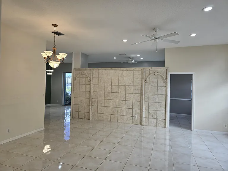 6179 Bear Creek Ct — Photo 9