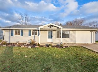 1717 Orkney Ln, New Haven, IN 46774