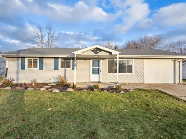 1717 Orkney Ln, New Haven, IN 46774