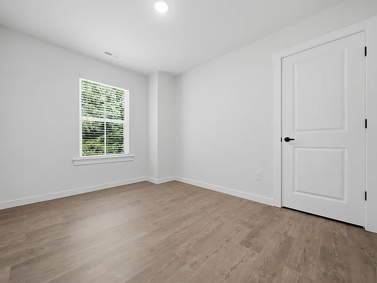 131 8th Avenue Dr SE — Photo 11