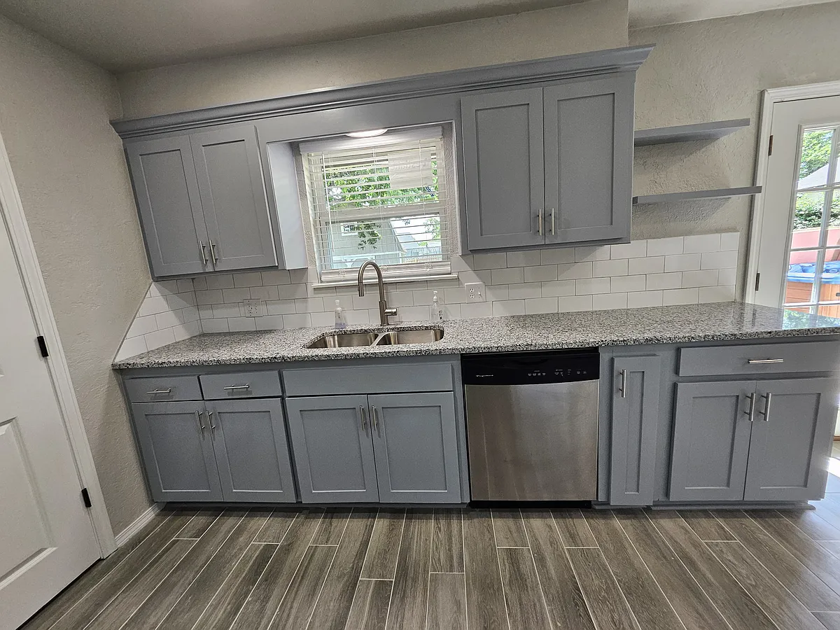 Building Photo - 1008 Aspen Ct