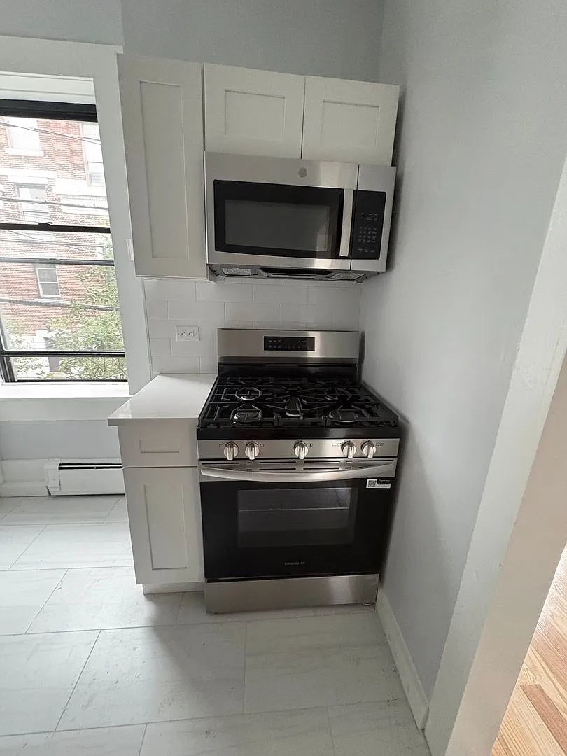 325 - UC 325 34th Street, LLC — Photo 2