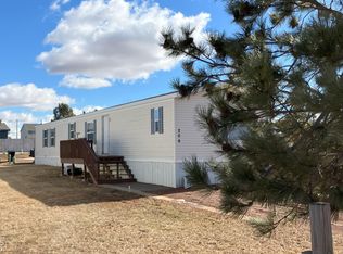 206 2nd St SW, Belfield, ND 58622