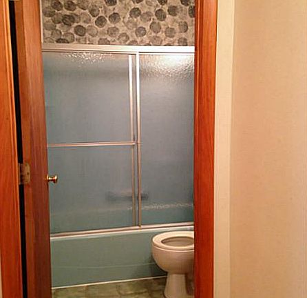 5th image of 1562 Burch Ct