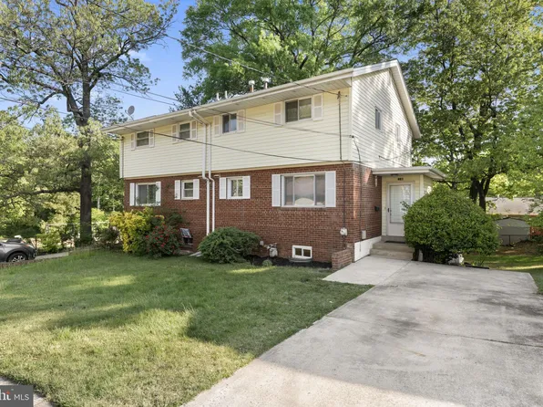 821 Booker Dr, Capitol Heights, MD 20743