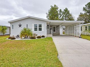 2916 Manatee Rd, Tavares, FL 32778