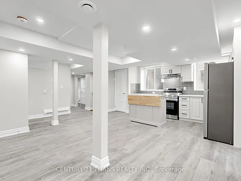 270 Forestwalk St #LOWER — Photo 4