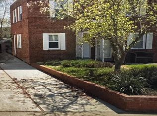 851 S Ivy St, Arlington, VA 22204