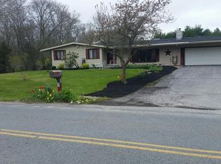 17 Robert St, Westport, MA 02790