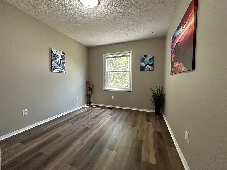 1321 Shultz St — Photo 23