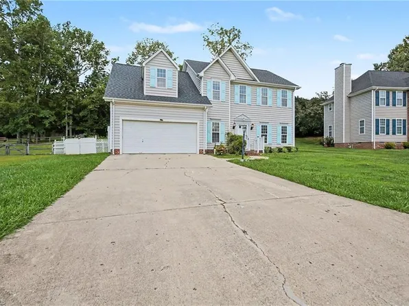 1532 Ballard Ct, Kernersville, NC 27284