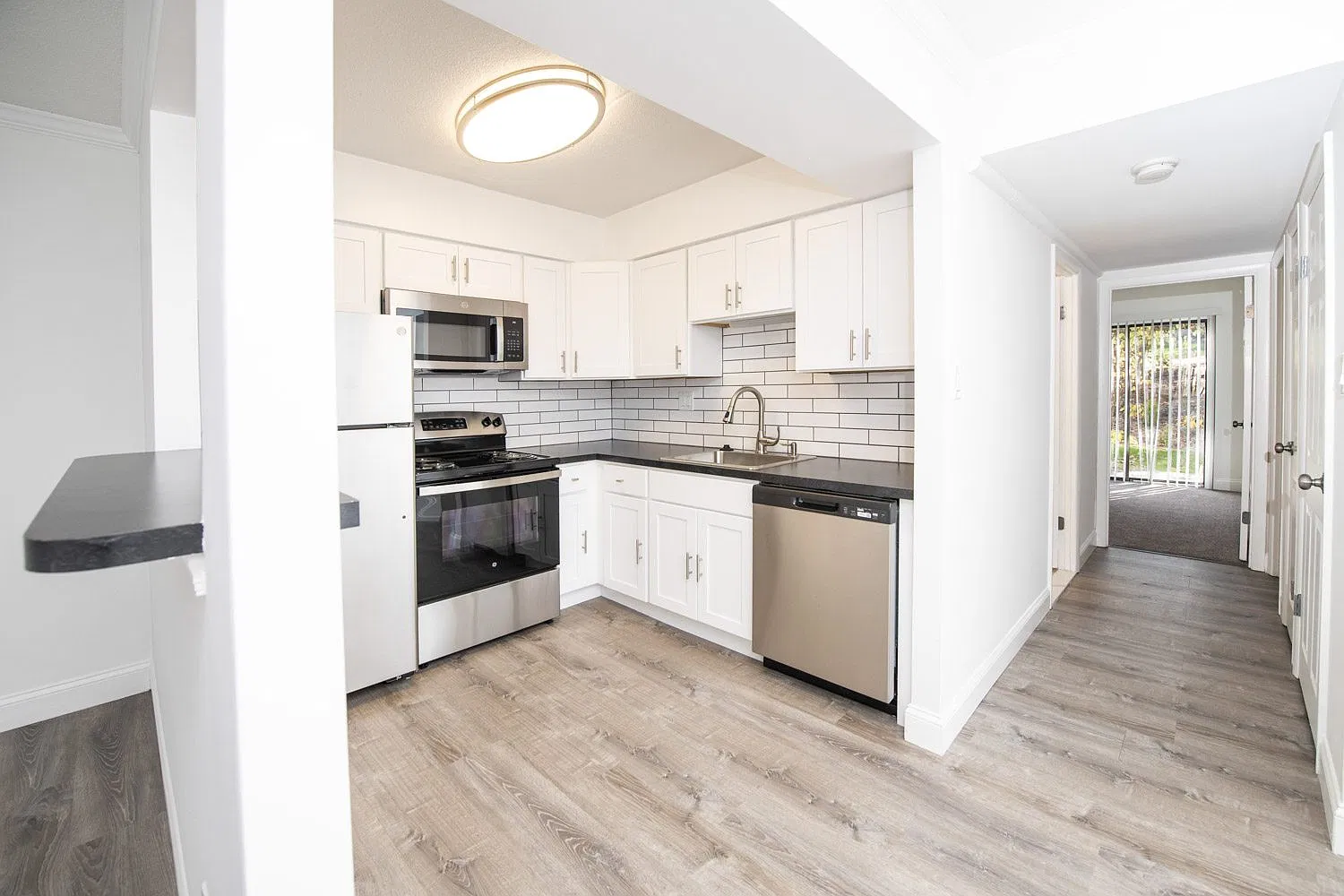 Whistlewood Commons — Photo 4