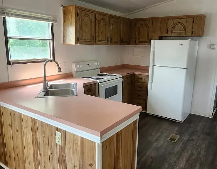 8364 Cedar St — Photo 60